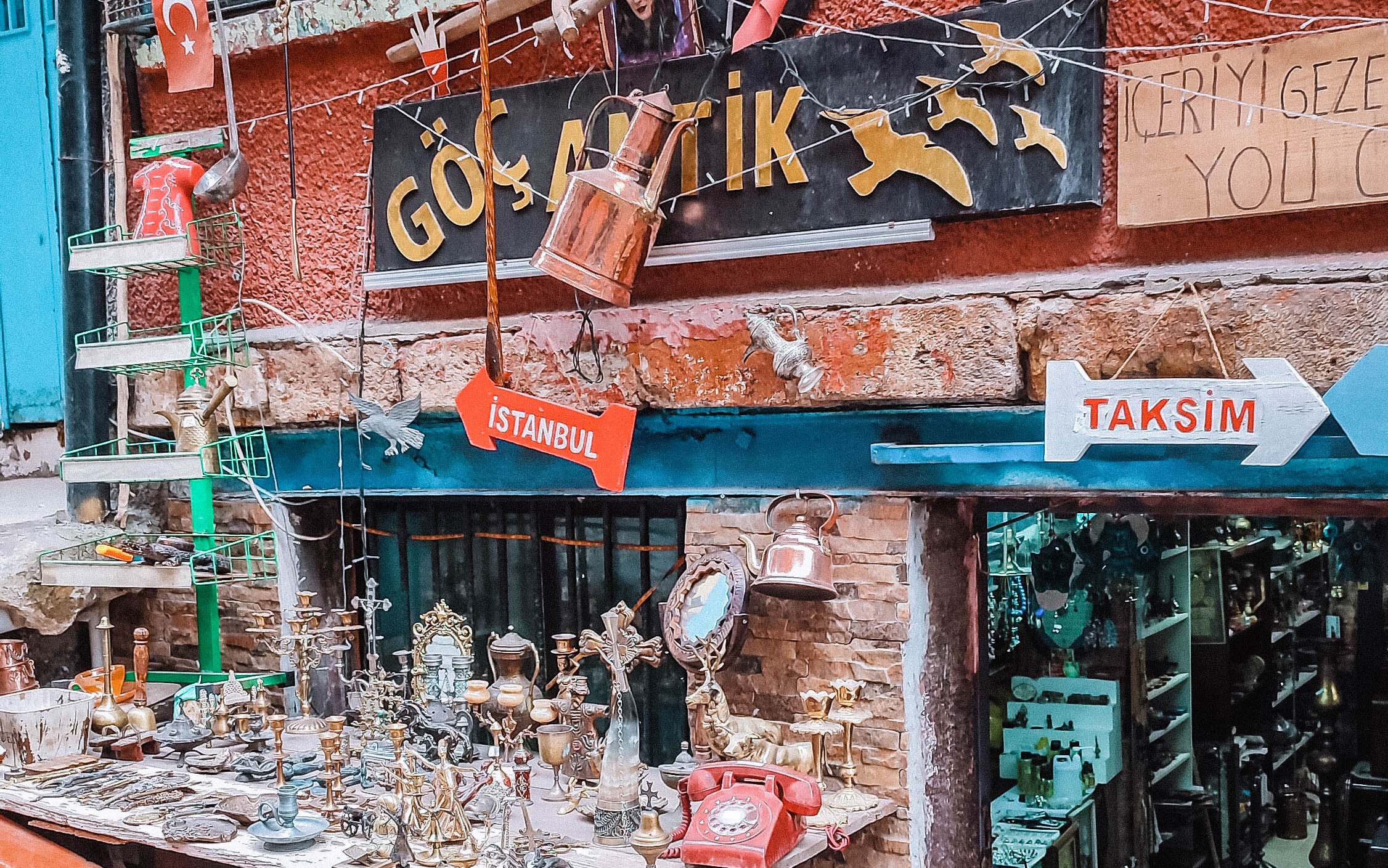 negozio storico in uno dei quartieri di Istanbul