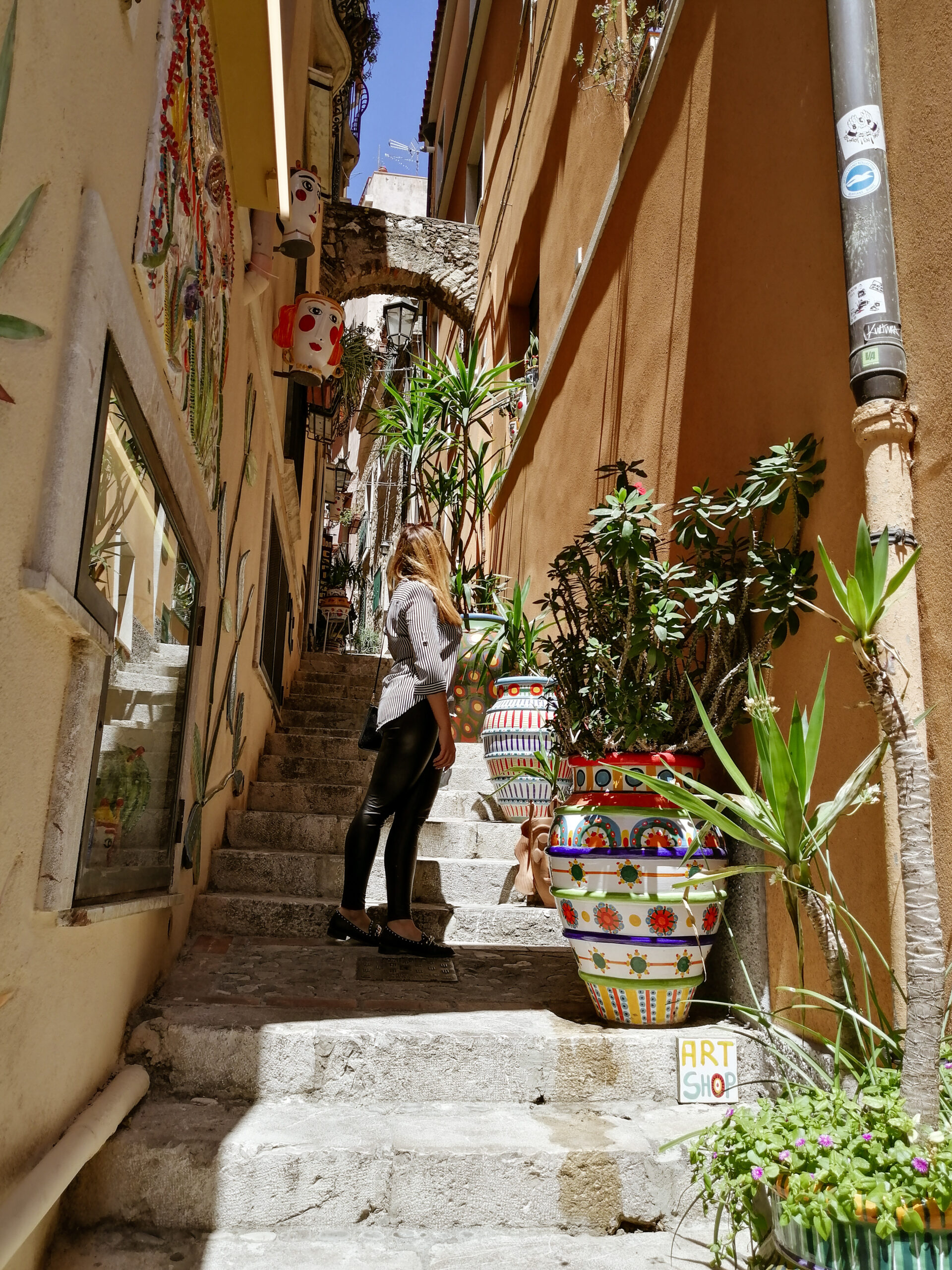 Oltre il solito viaggio strade di Taormina