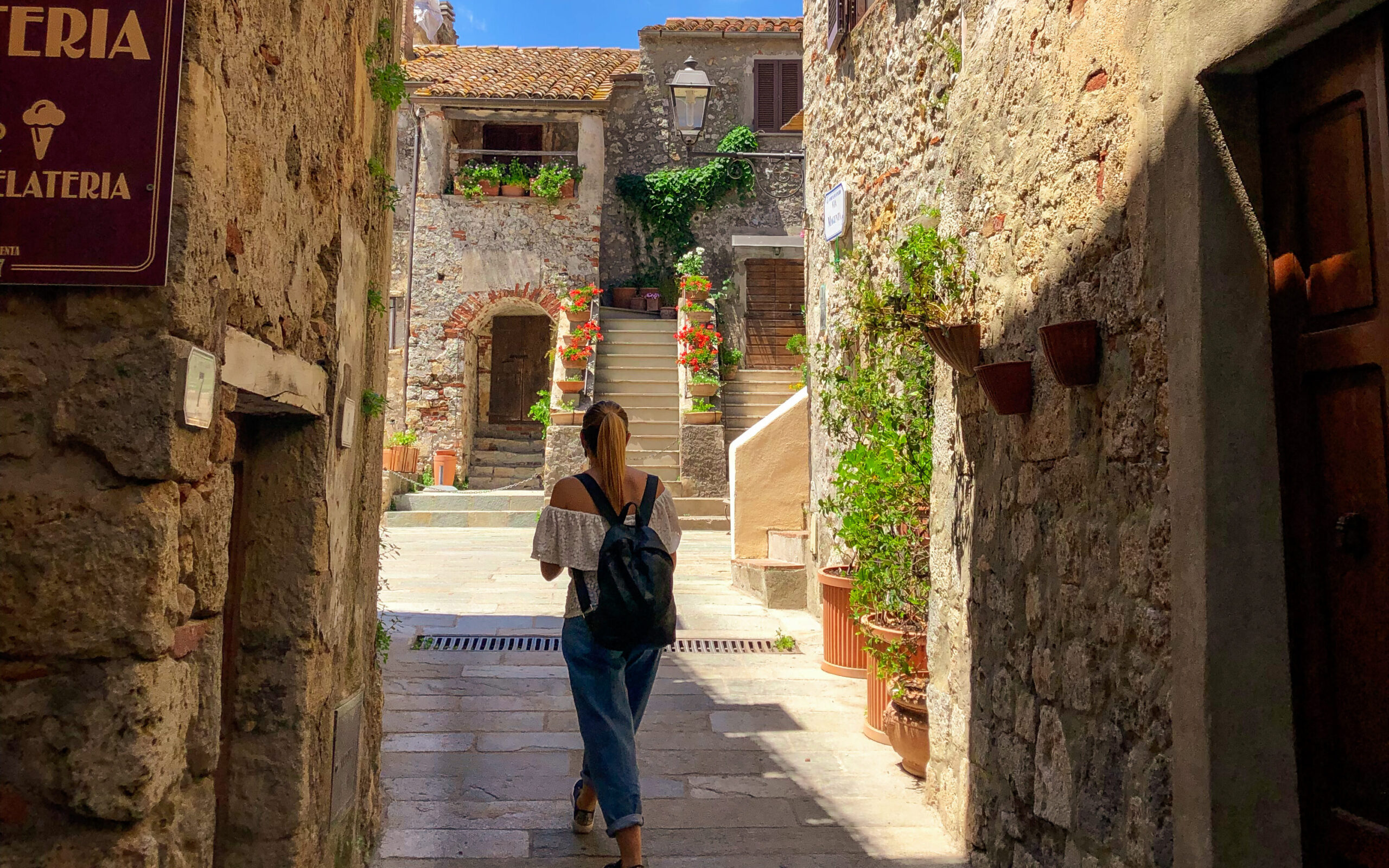 Capalbio vicoli del centro storico