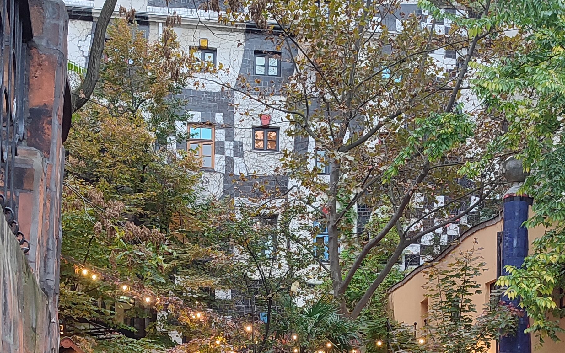 Cosa vedere a Vienna giardino Hundertwasser haus