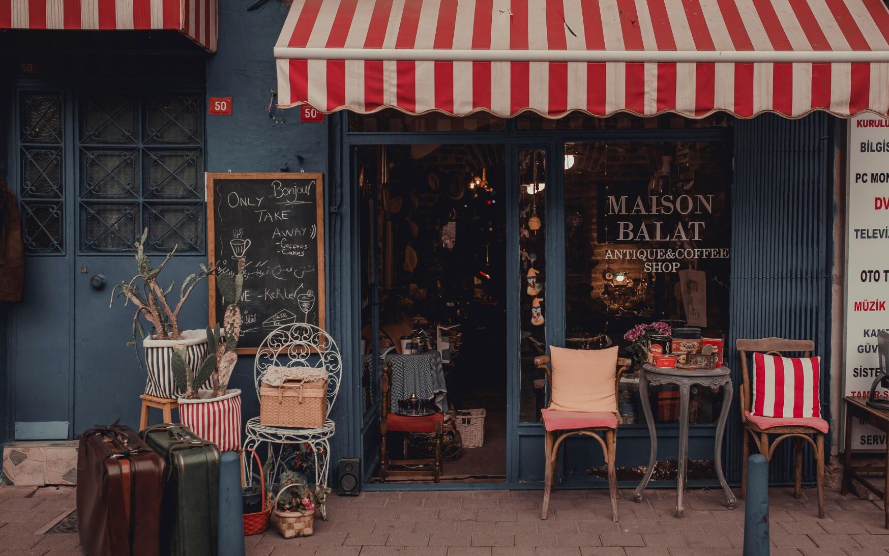 quartieri di Istanbul caffè storico di Balat