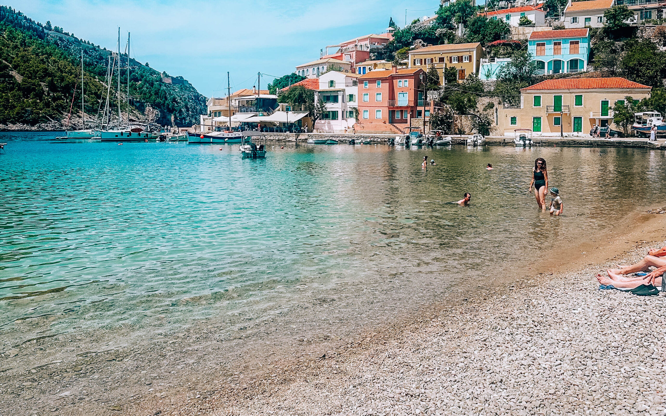 Cosa vedere a Cefalonia spiaggia di Assos