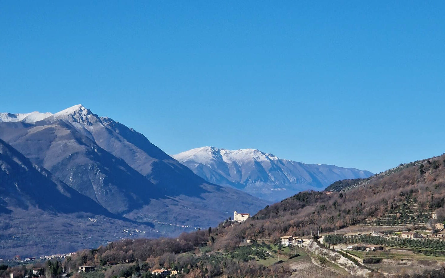 cosa fare nel weekend vicino roma monti intorno al borgo di campoli appennino